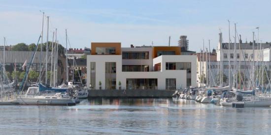 Visionbild över fastigheten som ska uppföras vid Skeppsbron 4 i Karlskrona (bilden är en illustration).