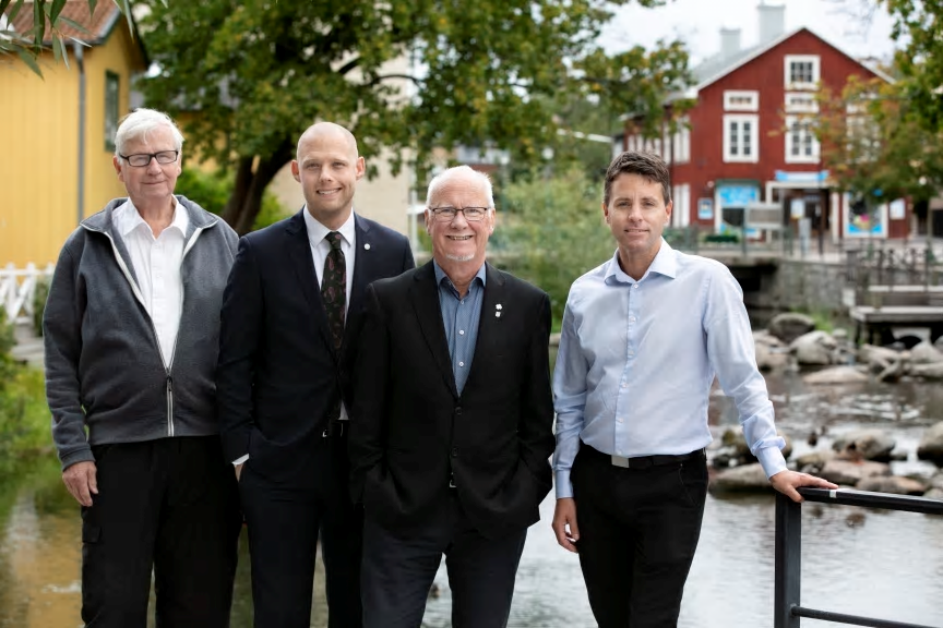 Göta Vaara (KD), Bino Drummond (M), Anders Olander (C), Robert Beronius (L)