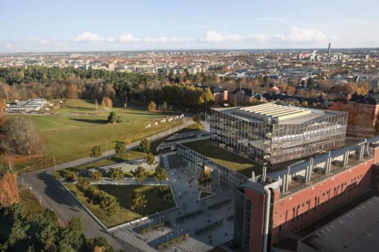 &Ouml;versiktsbild tillbyggnad &Aring;ngströmlaboratoriet, Uppsala.