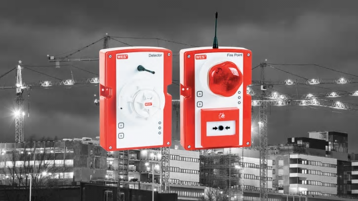 WES+ är ett mobilt, trådlöst brand- och utrymningslarm där designen och konstruktionen syftar till att skapa ett brandskyddssystem som uppfyller kraven på hälsa och säkerhet vid temporära miljöer, såsom byggarbetsplatser.