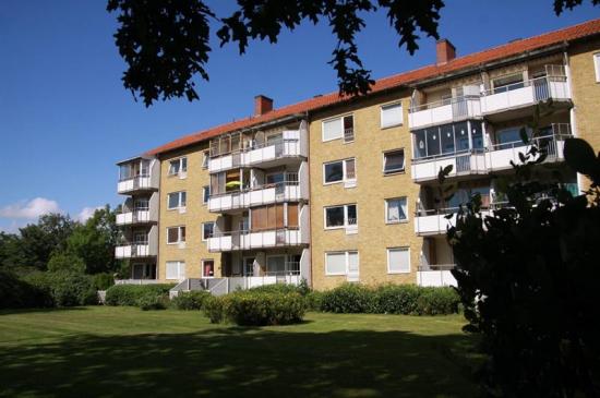 I Elineberg i sydöstra delen av Helsingborg finns 112 hyreslägenheter från 1950-talet som ska byggas om.