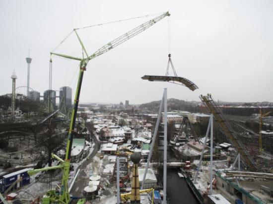 Göteborgs stadssiluett blev lite mer spännande när Valkyrias högsta del kom på plats.