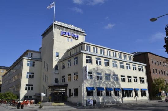 Fasaden på Park Inn by Radisson Uppsala