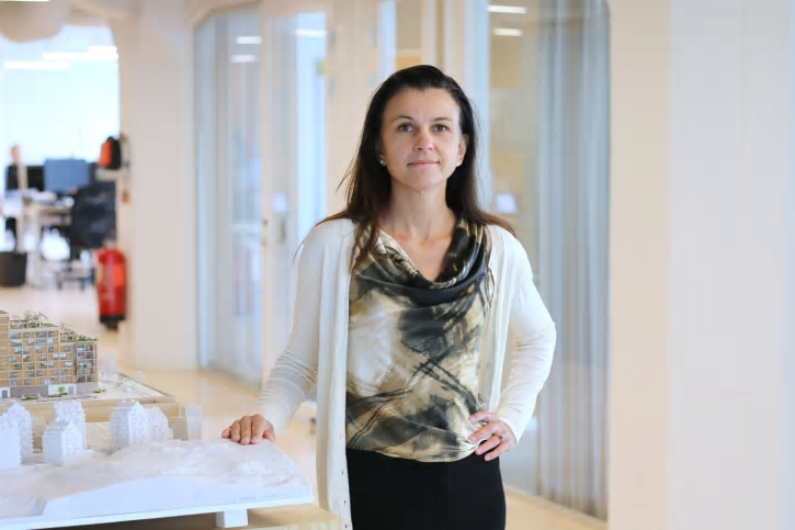 Anna Kerr är på plats på sin nya arbetsplats.