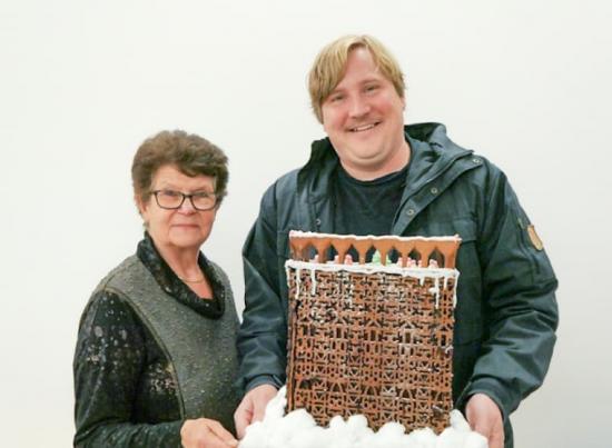 Christina Linderholm och Anders Berensson med Trätoppen.