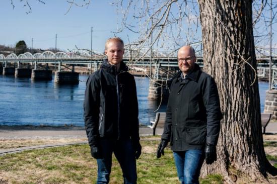 Arvid Lundström och Mikael Lundberg, vd för Structor Bygg Umeå AB.