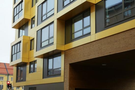 Kvarteret Stenen är nominerad &Ouml;rebro kommuns Byggnadspris 2020.