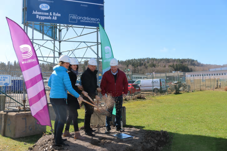Från vänster: Ulrika Frick, kommunalråd Mölndals stad, Cecilia Fasth, vd Region Väst i Castellum, Tony Magnusson, vd Atab Automationsteknik och Erling Wessberg, vd Soft Design RTS