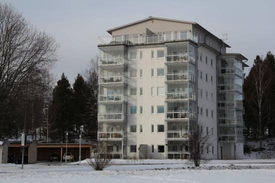 Bilden föreställer brf Varpen i Bollnäs, liknande punkthus planeras i Hudiksvalls hamn.