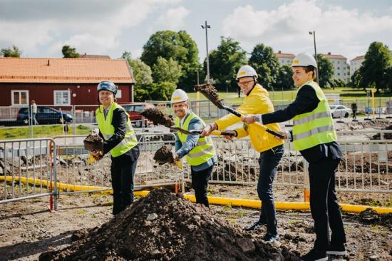 VD Tuve Bygg, Hampus Magnusson ordförande i byggnadsnämnden och vice ordförande fastighetsnämnden Göteborgs Stad, Niklas Ohldin Regionchef Väst Magnolia Bostad och Måns Johansson Associate Niam.